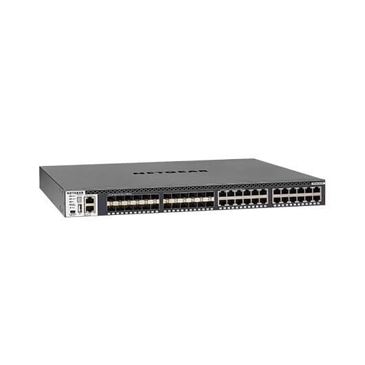 HUB SWITCH 48 PTOS NETGEAR M4300-24X24F